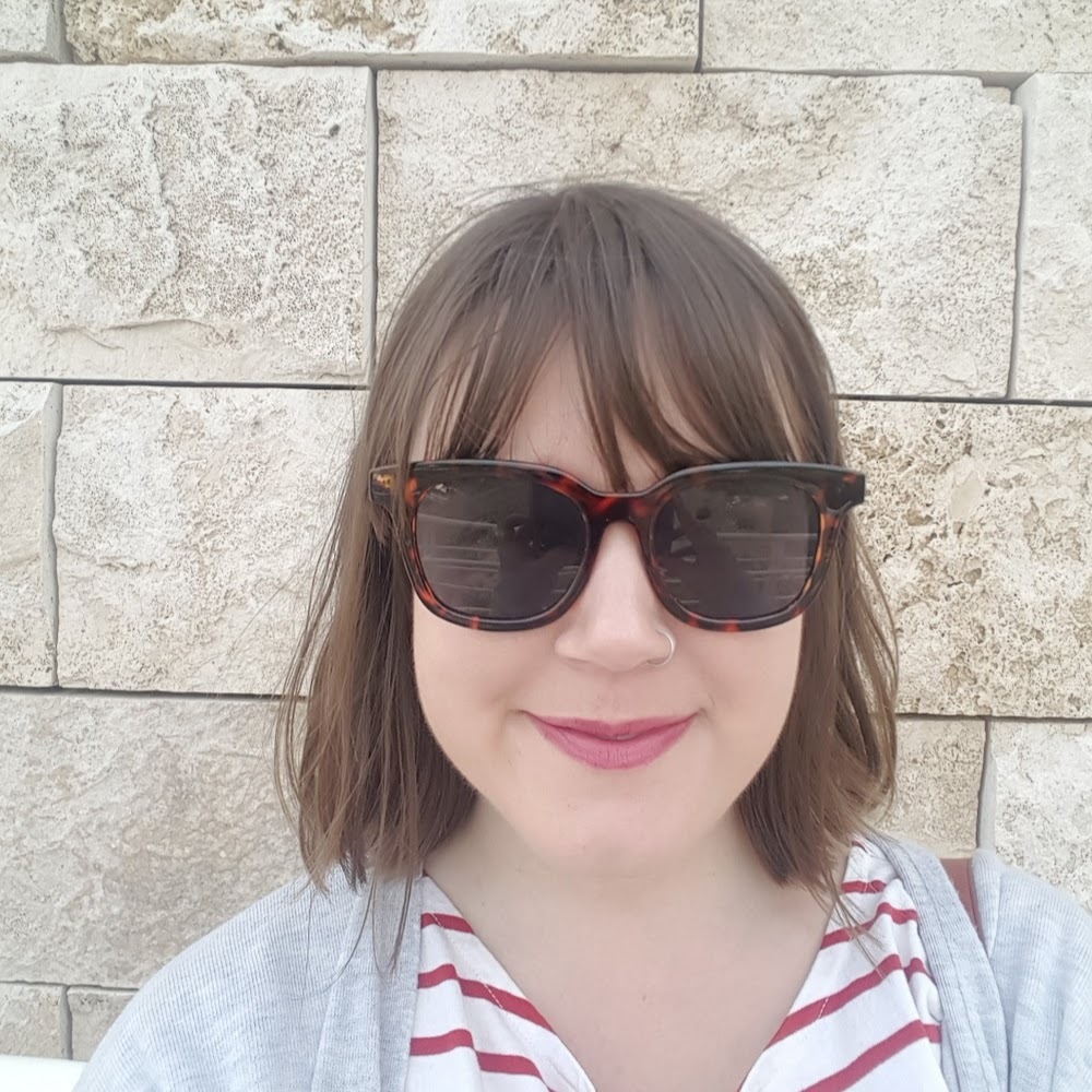 Meet your Posher, Katie